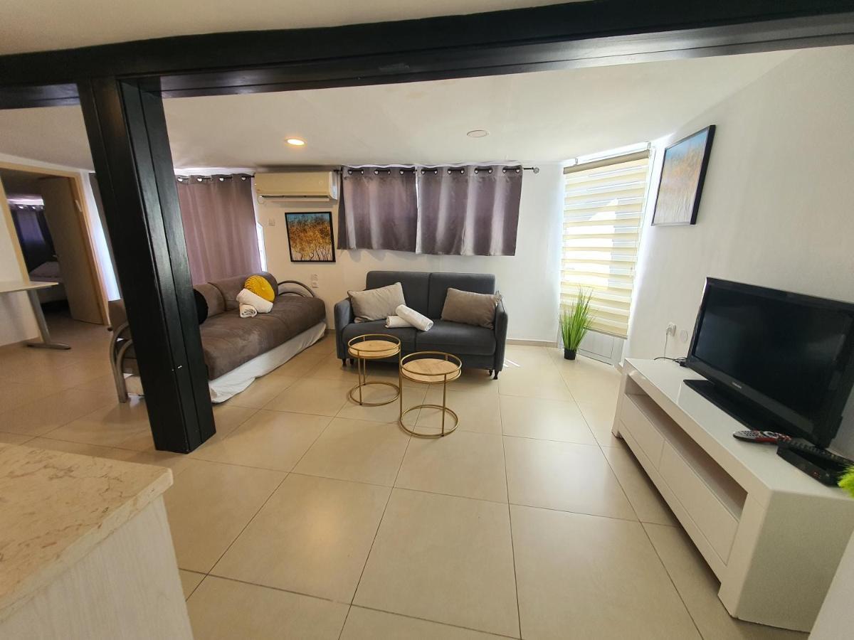 Barak Royal Suites 20 Sea View - ג'קוזי בחצר ומרפסות עם נוף לים Eilat Luaran gambar